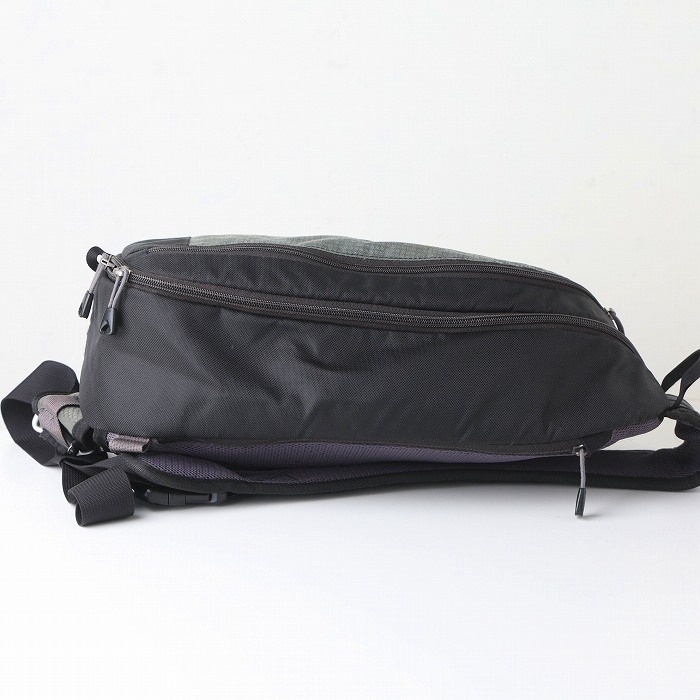 thinkTANKphoto TurnStyle 20