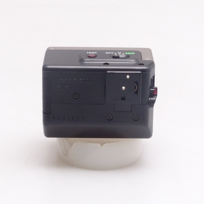 コンタックス TLA 200