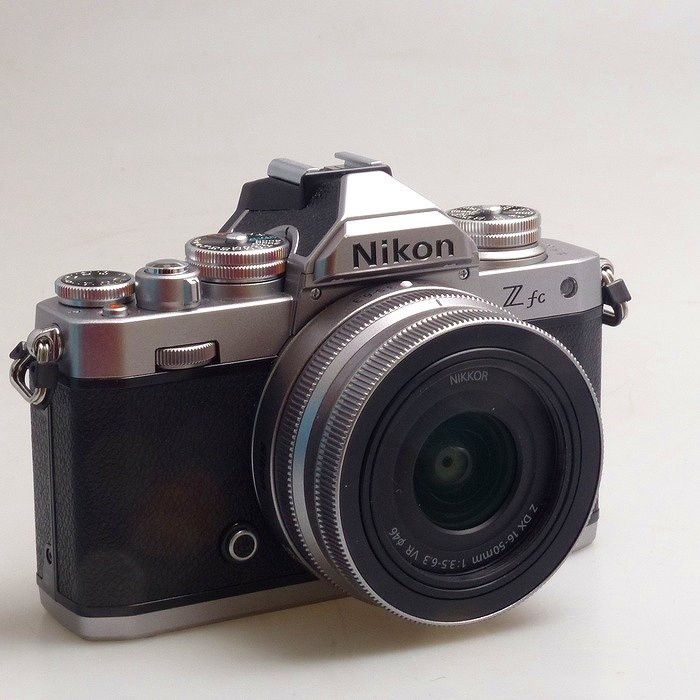 ニコン Z fc 16-50 VR レンズキット シルバー
