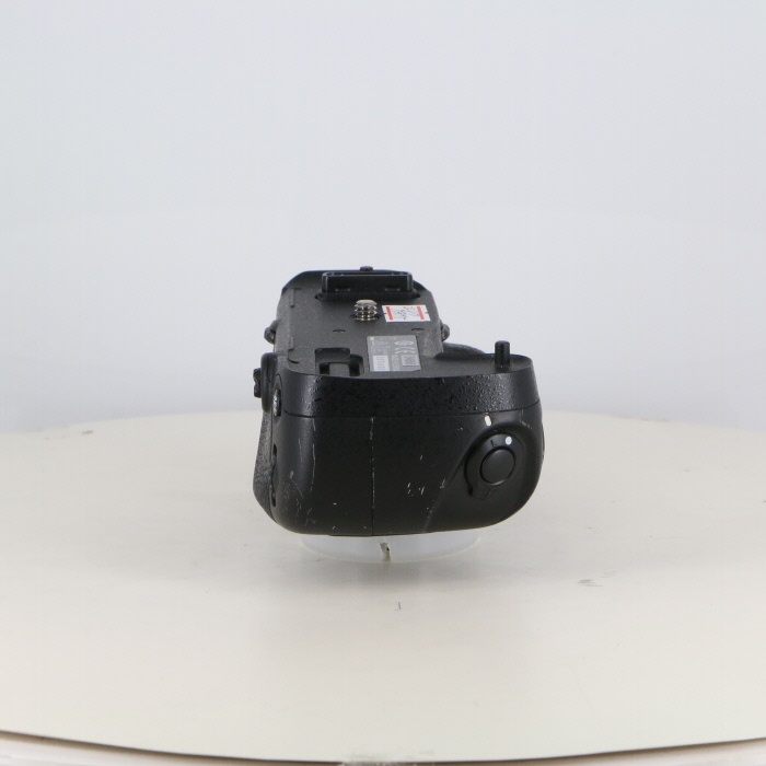 ニコン MB-D16 バッテリーパック