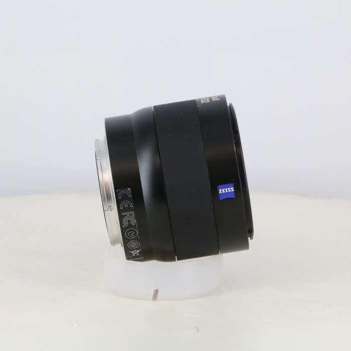 ツアイス TOUIT 32/1.8 ソニーEマウント