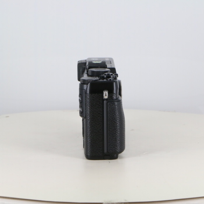 フジフイルム X-E2 ブラック ボディ