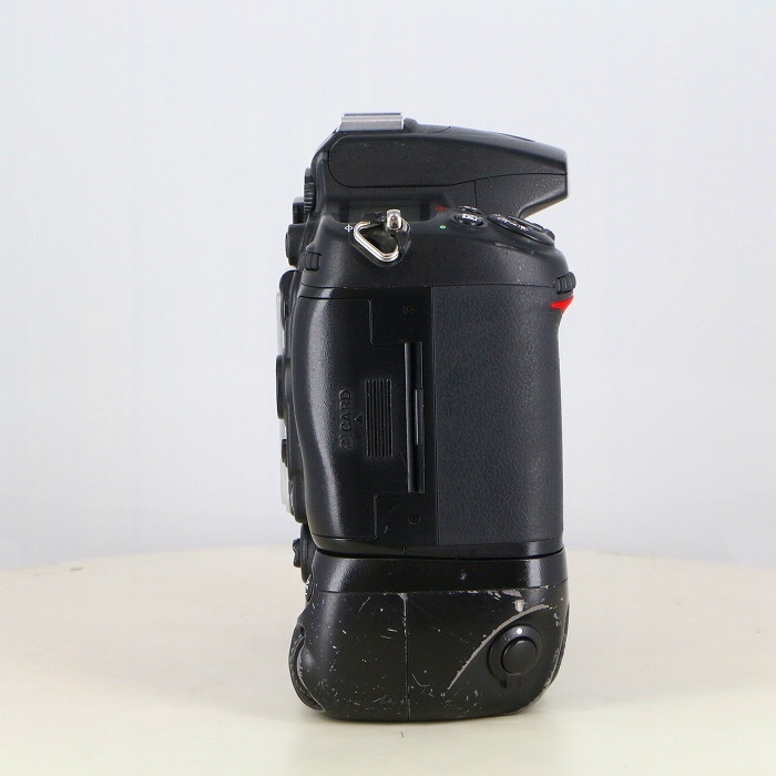 ニコン D7000ボディ+MB-D11