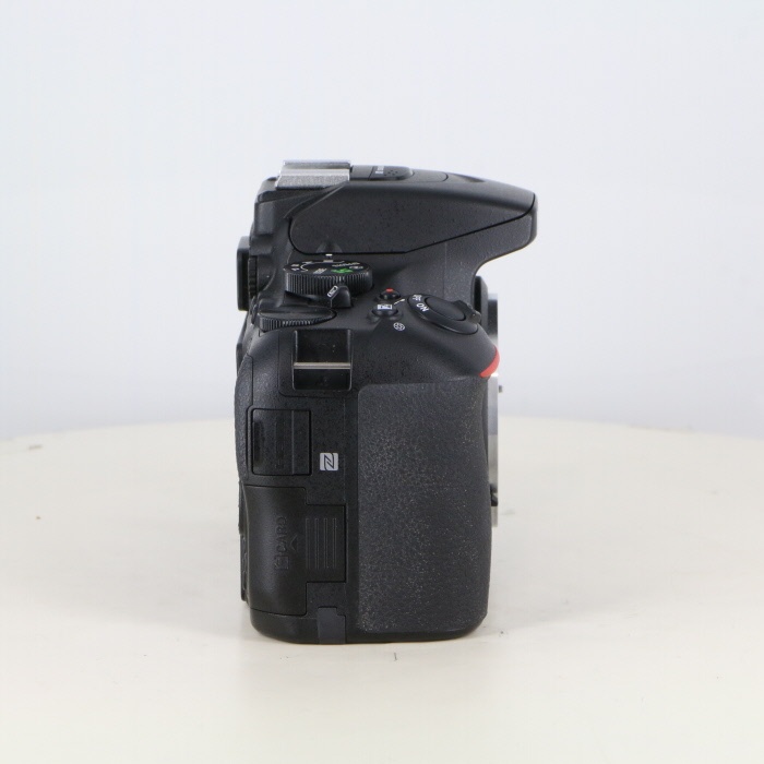 ニコン D5600 ボデイ