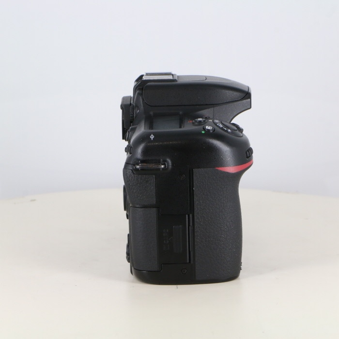 ニコン D7500 ボディ