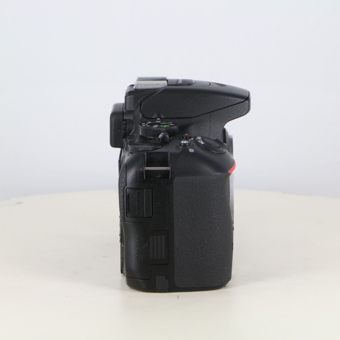 ニコン D5500 ボディ ブラック