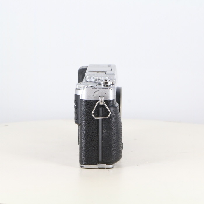 フジフイルム X-E2 シルバー ボディ