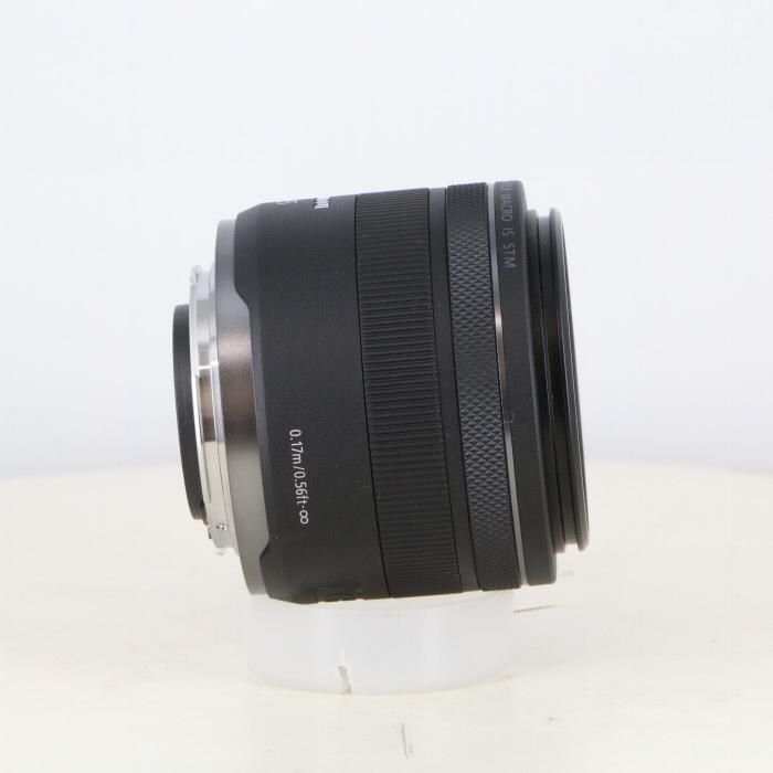 キヤノン RF35/1.8マクロ IS STM