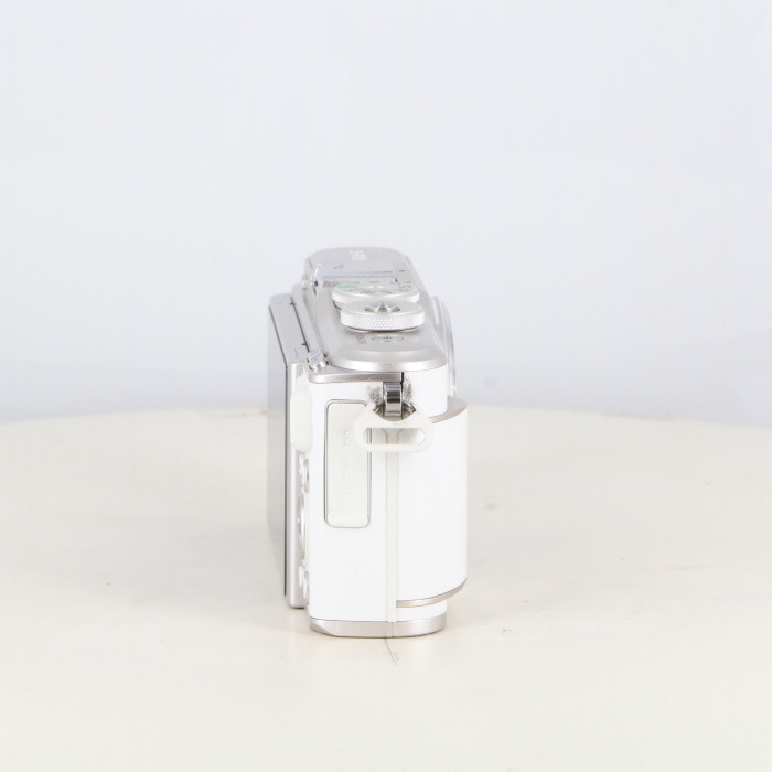 オリンパス E-PL10 ボデイ ホワイト