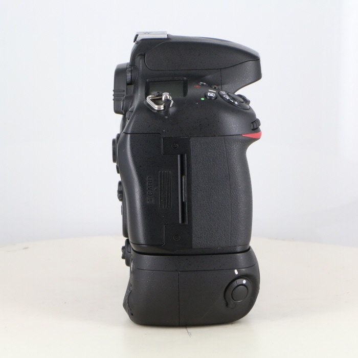 ニコン D610 ボディ + MB-D14