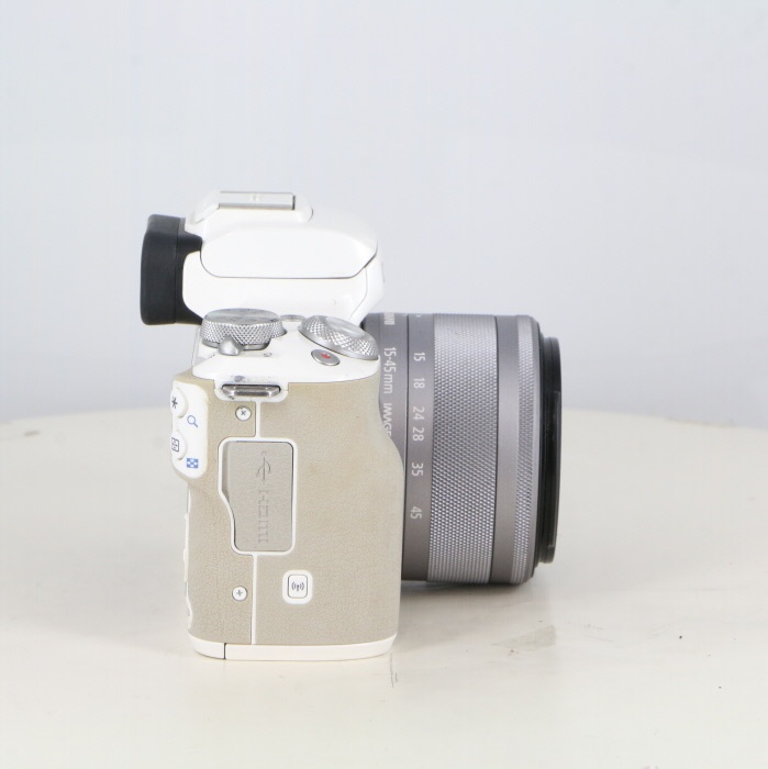 キヤノン EOS KISS M+EF-M15-45 IS STM レンズセット ホワイト