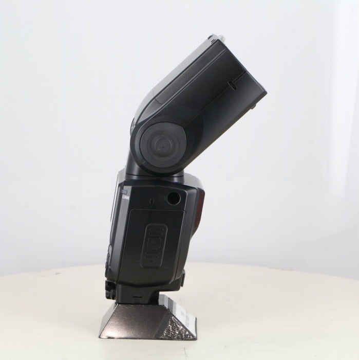 ニコン スピードライト SB-5000