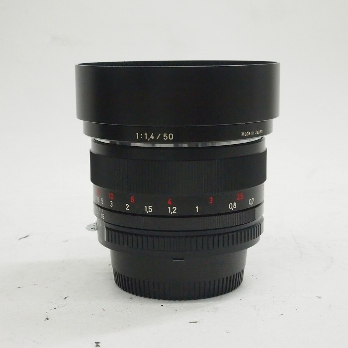 コシナ カールツアイス プラナー T* 1.4/50 ZF
