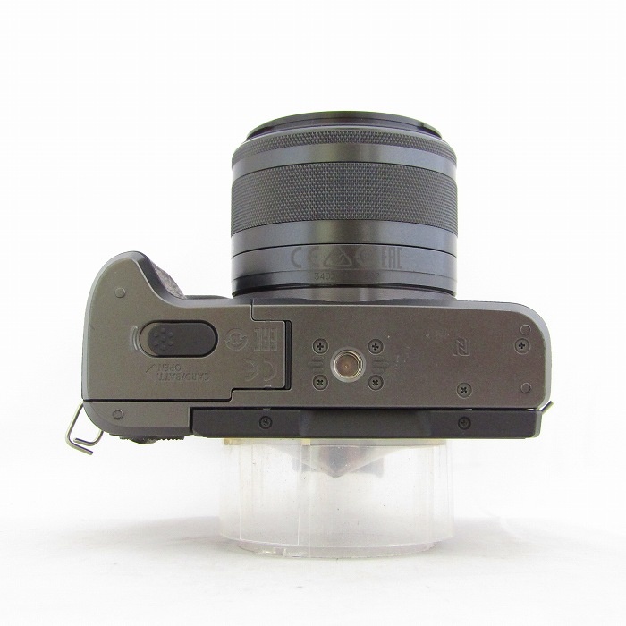 キヤノン EOS M6+EF-M15-45 IS STM+EVF-DC1