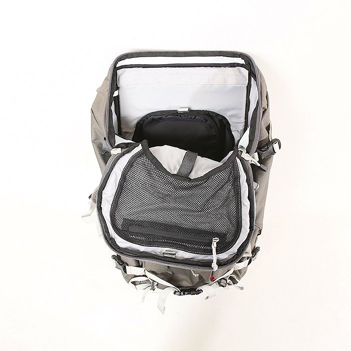 ソノタ F-stop REDBULL AJNA 40L