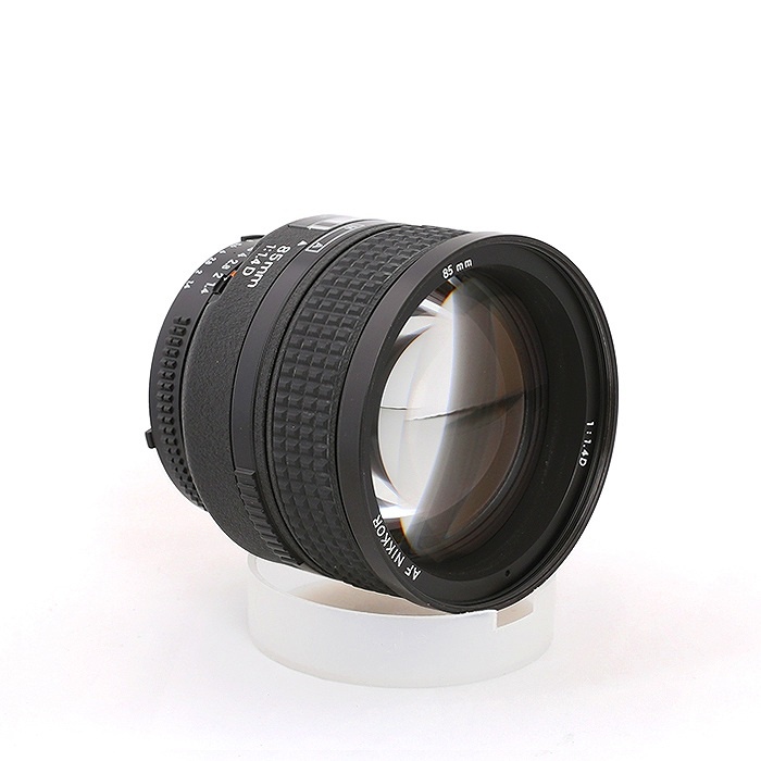 ニコン AF 85/1.4D