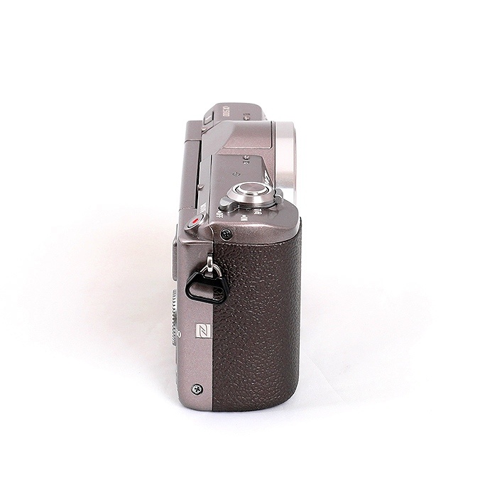 ソニー ILCE-5100 α5100 ブラウン