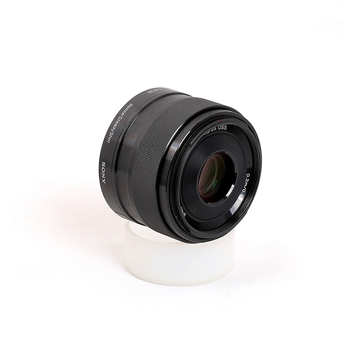 ソニー E35/1.8 OSS
