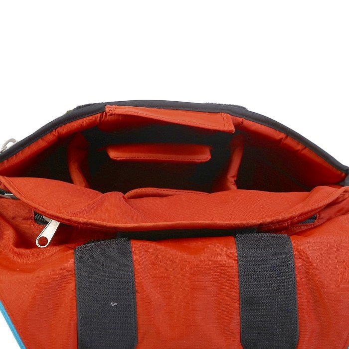 ソノタ CRNMPLER カメラバック