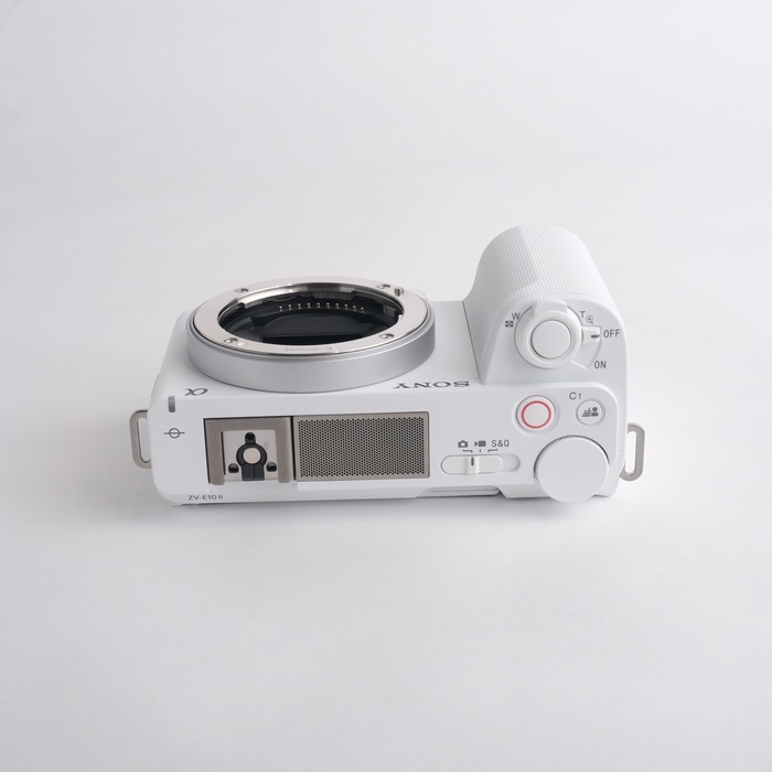ソニー VLOGCAM ZV-E10M2 ボディ ホワイト