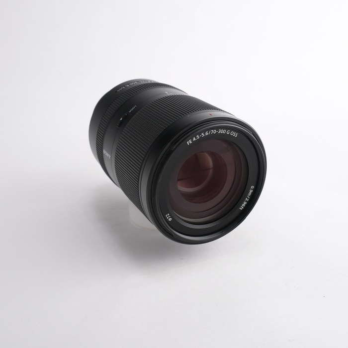 ソニー FE70-300/4.5-5.6 G OSS