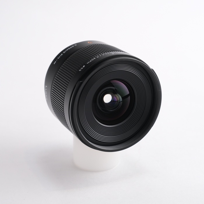 パナソニック LEICA DG SUMMILUX 9/1.7 ASPH. (H-X09)