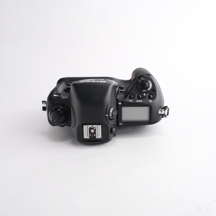 ニコン F5