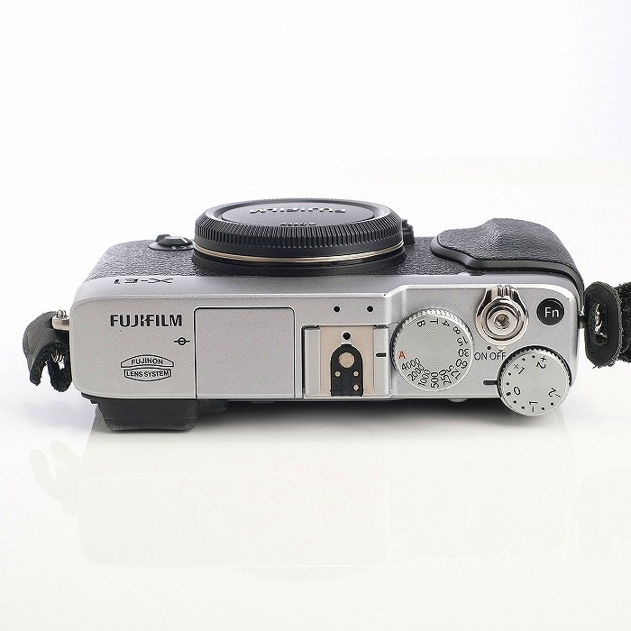 フジフイルム X-E1 シルバー