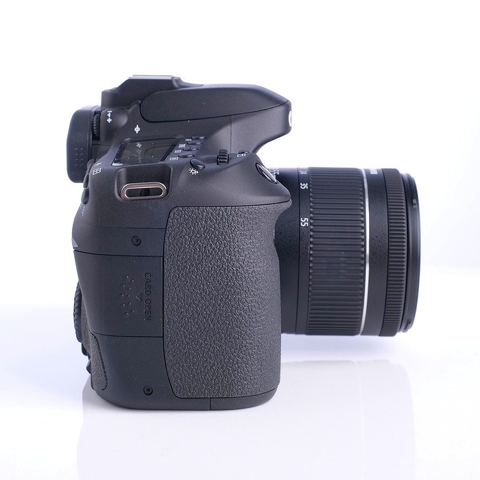 キヤノン EOS 80D/EF-S18-55 IS STM レンズキツト