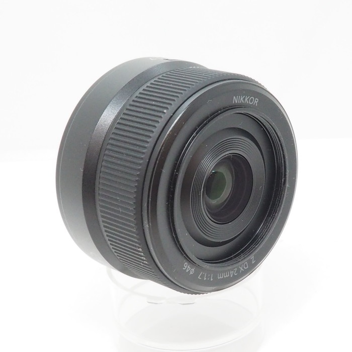 ニコン Z DX 24/F1.7