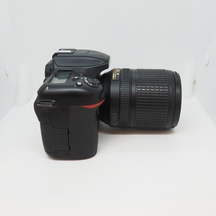 ニコン D7500 18-140VR レンズキット