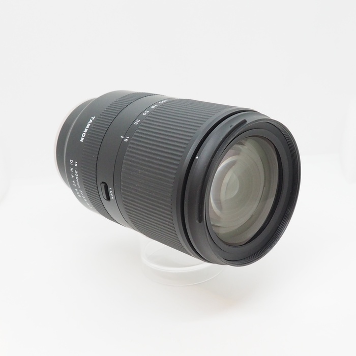 タムロン 18-300/F3.5-6.3 DI3-A VC VXD B061S