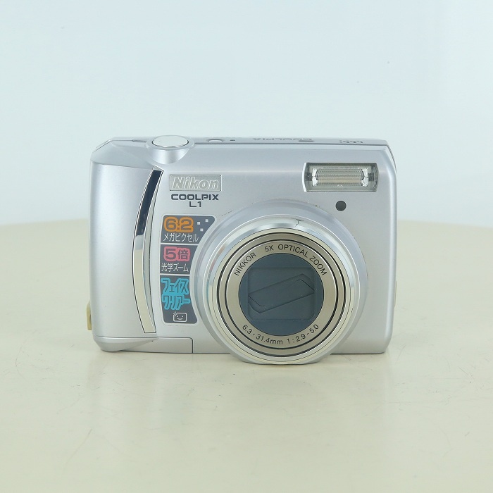 ニコン COOLPIX L1