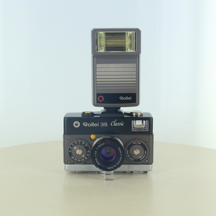 ローライ ROLLEI 35 CLASSIC(SONNAR 40/2.8) + フラッシュ 20REB