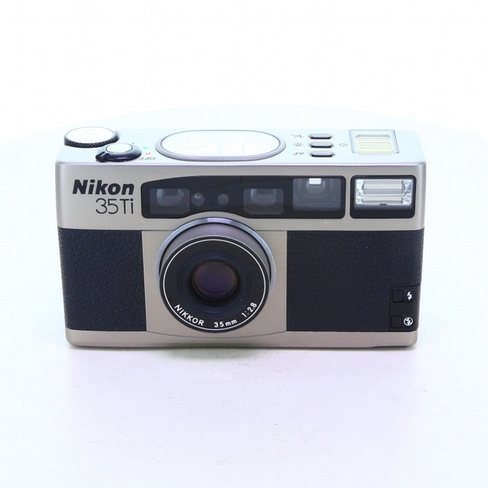 ニコン 35Ti  (35/2.8)