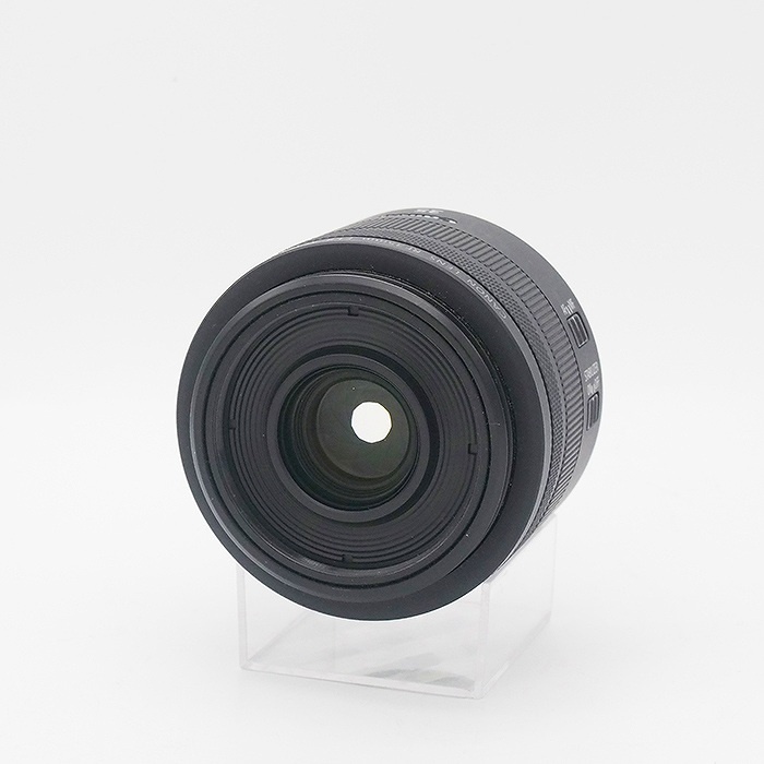 キヤノン RF35/1.8 マクロ IS STM