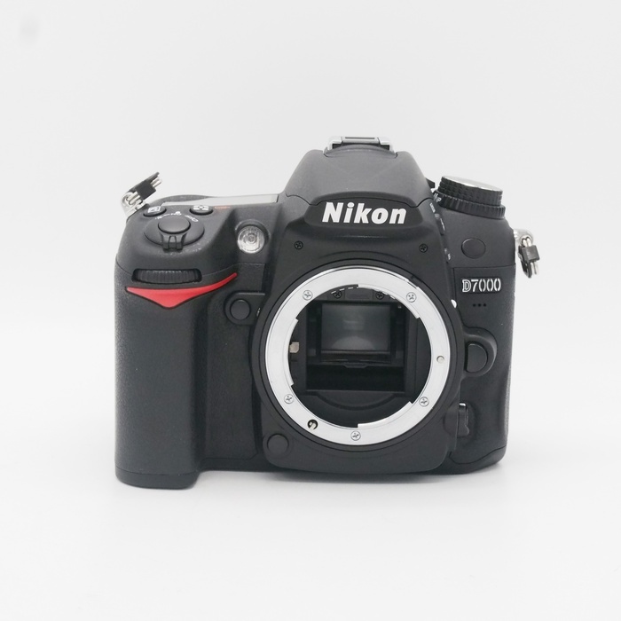 ニコン D7000