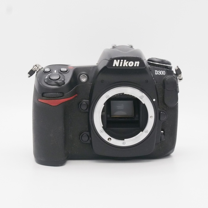 ニコン D300 ※ボデイのみ