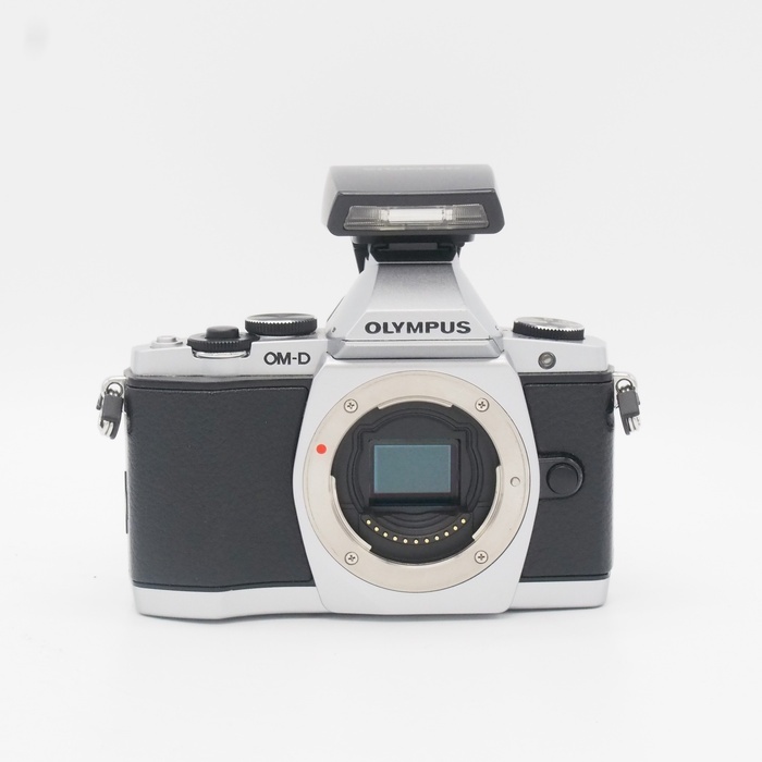オリンパス OM-D E-M5 シルバー