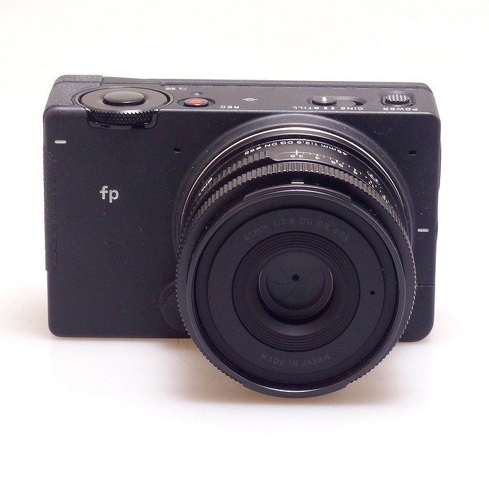 シグマ FP 45/2.8 DG DN レンズキツト