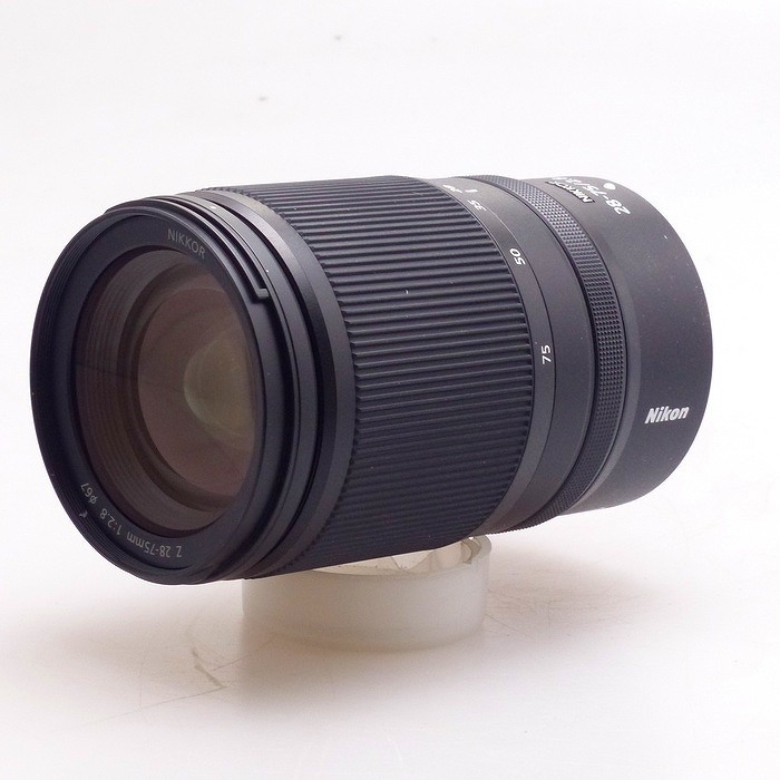 ニコン Z 28-75/F2.8