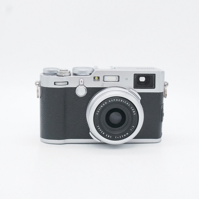 フジフイルム X100F-S シルバー ※充電器無し