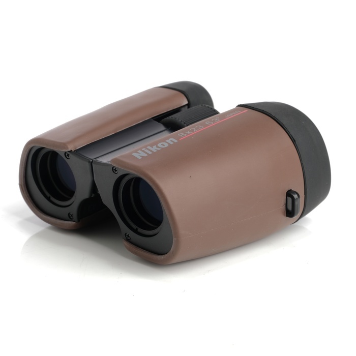 ニコン 8x23V CFII 双眼鏡
