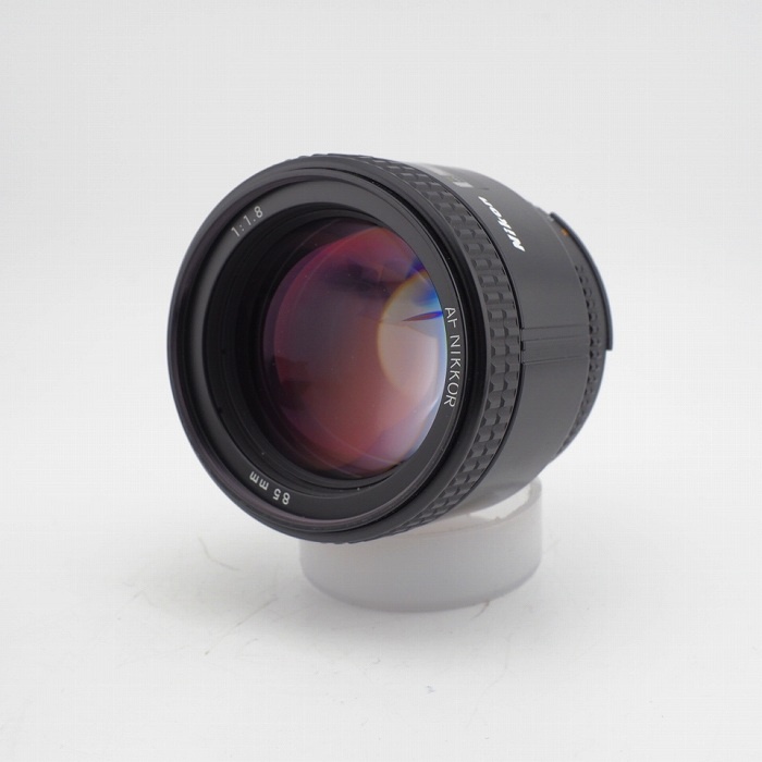 ニコン AF85/1.8