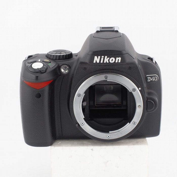 ニコン D40