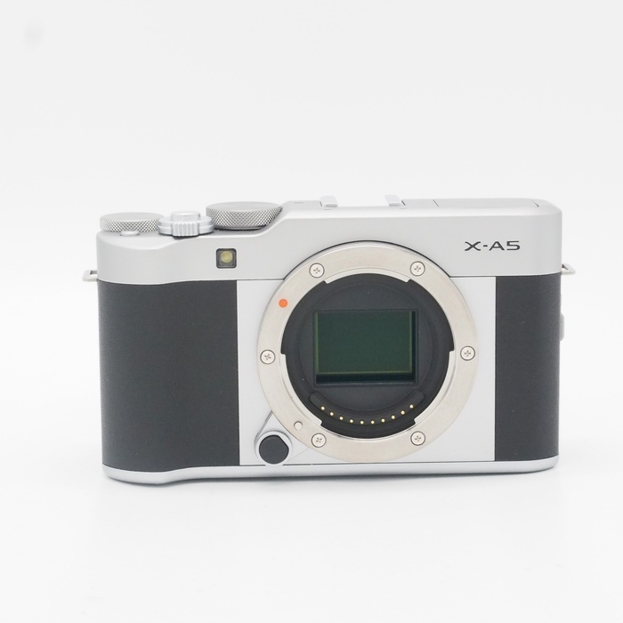 フジフイルム X-A5-S ボデイ シルバー