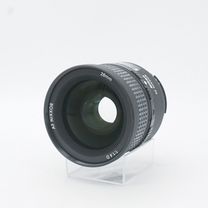 ニコン AI AF 28/1.4D