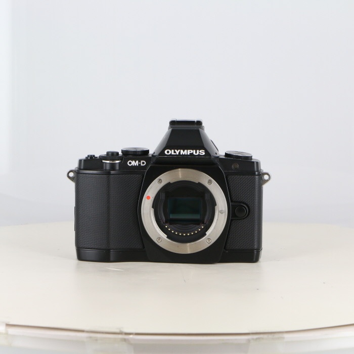 オリンパス OM-D E-M5 ボデイ ブラツク