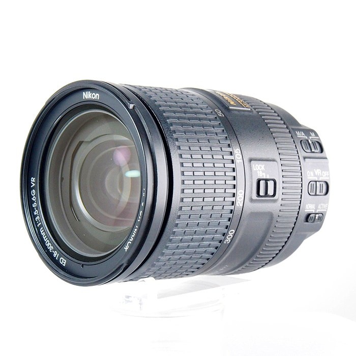 ニコン AF-S DX 18-300/3.5-5.6G ED VR