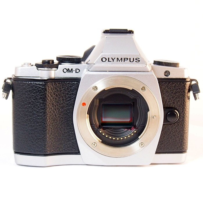 オリンパス OM-D E-M5 シルバー